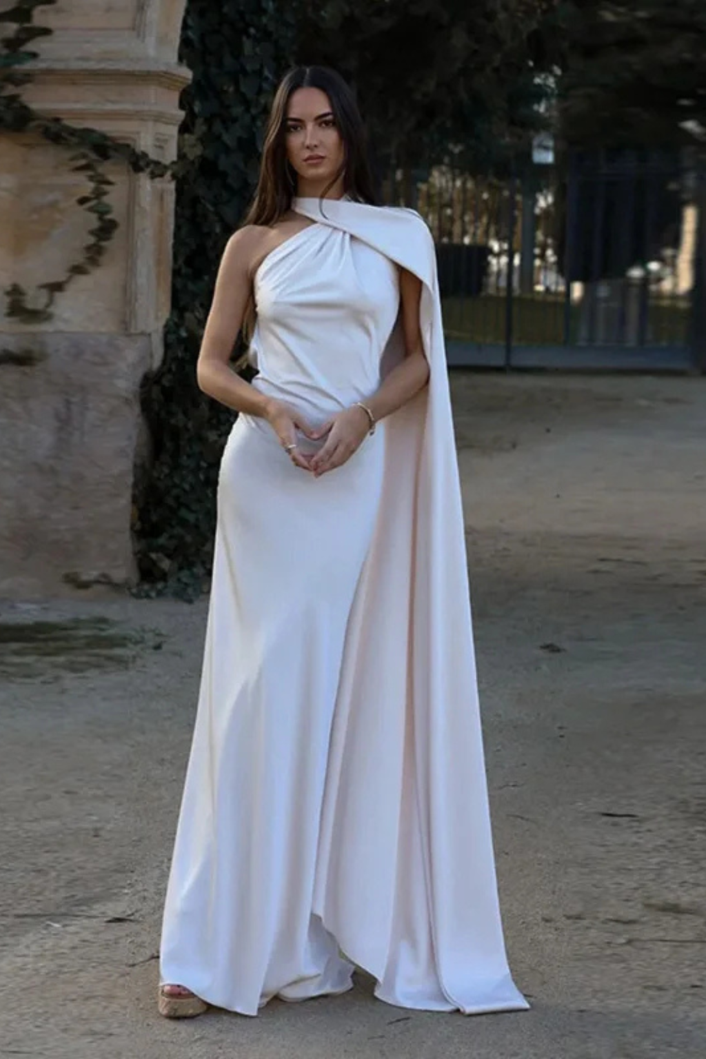 Vivienne Cord | Women Halter Neck Maxi Dress