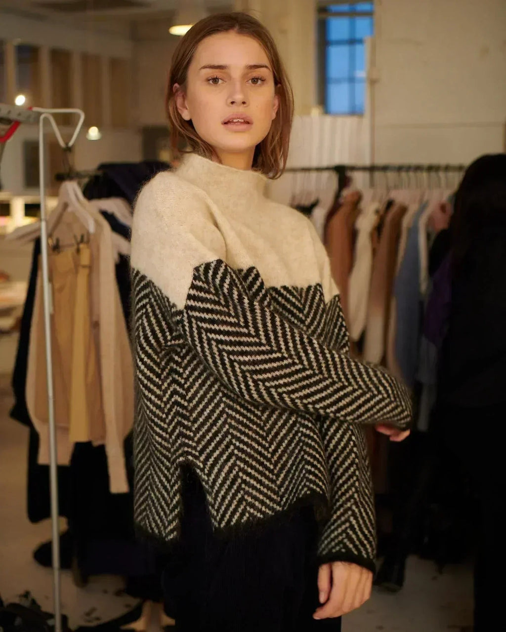 Manon Doucet | Women's Turtleneck Long Sleeves Sweater