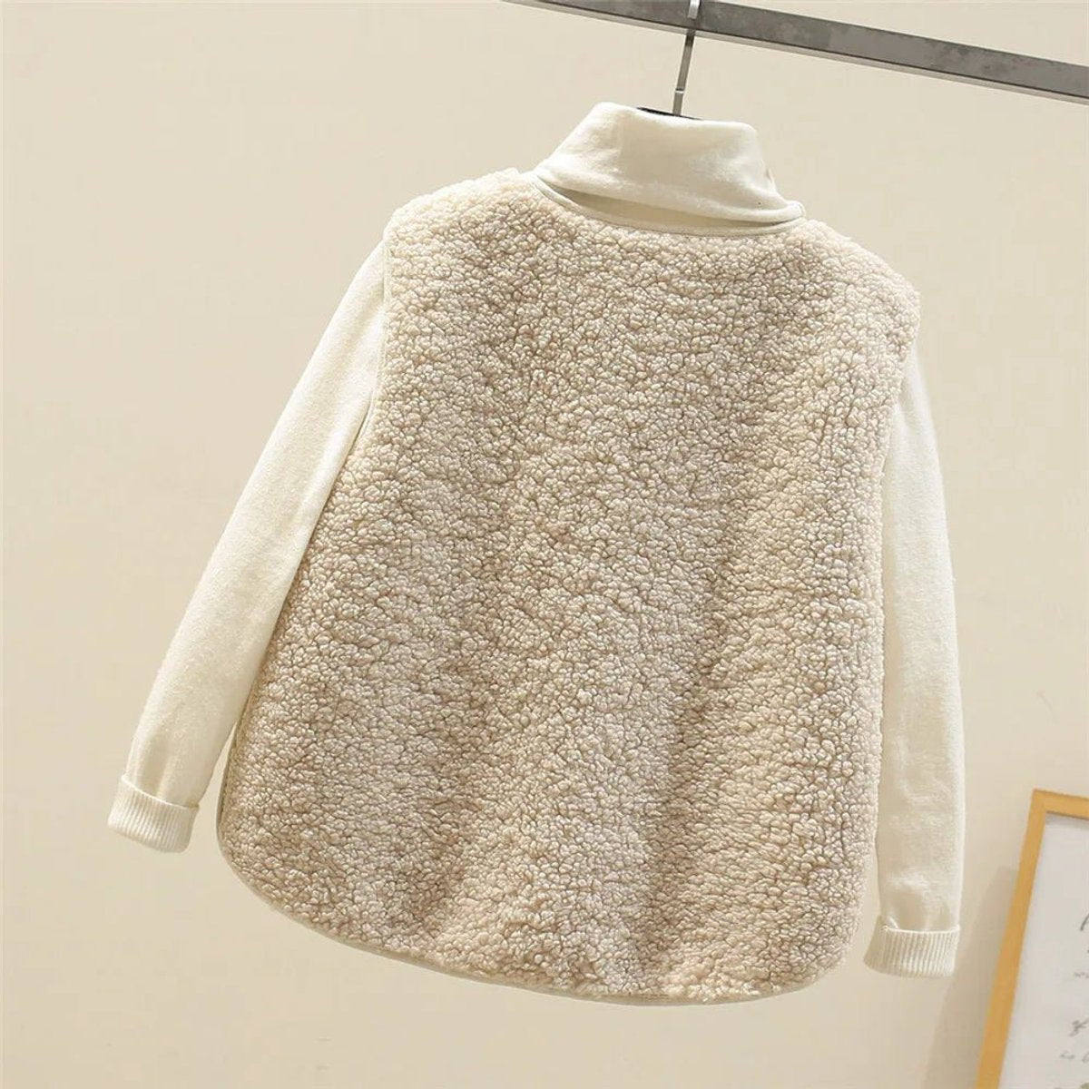 Adrienne Rey | Women's Sherpa Fleece Button Front Puffer Vest