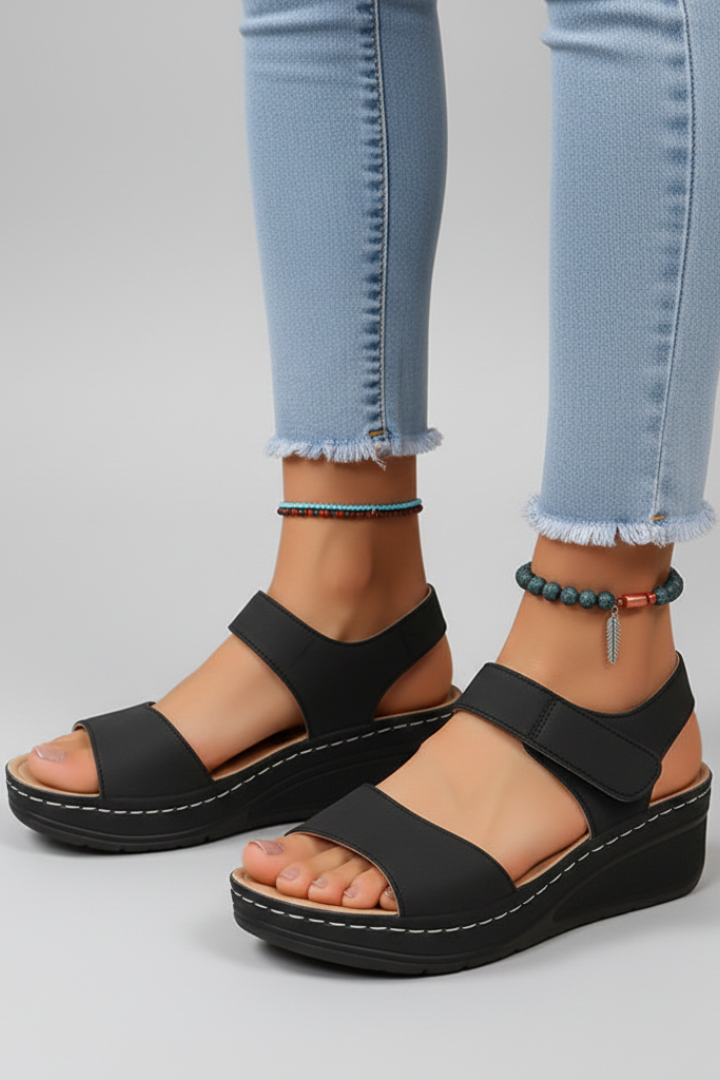 Coralie Maes | Women's Wedge Sandals Loop Straps Toe